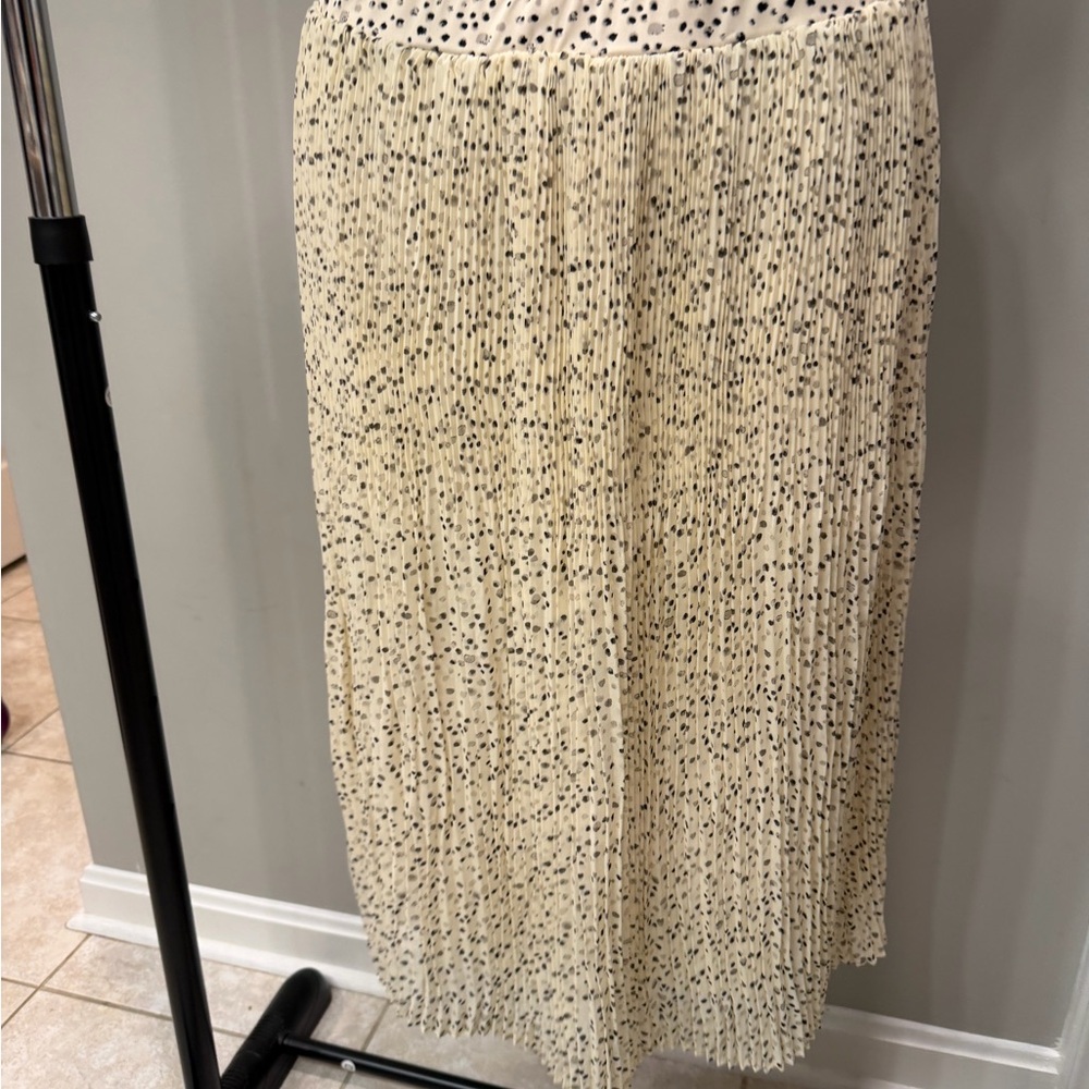 Chic Cream Polka Dot Maxi Skirt
